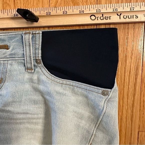 Madewell Maternity Relaxed Cutoff Low Rise Denim Jean Shorts elastic sides Sz 23 - Picture 8 of 8